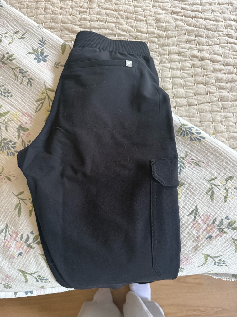 Fabletics Scrub Set - Picture 4 of 4